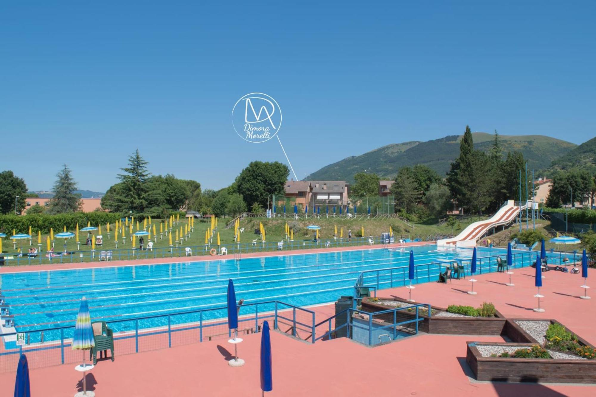 B&B Dimora Morelli Gubbio Bagian luar foto