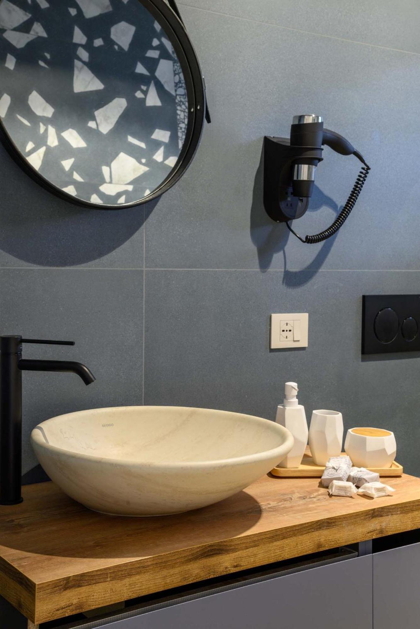 B&B Dimora Morelli Gubbio Bagian luar foto