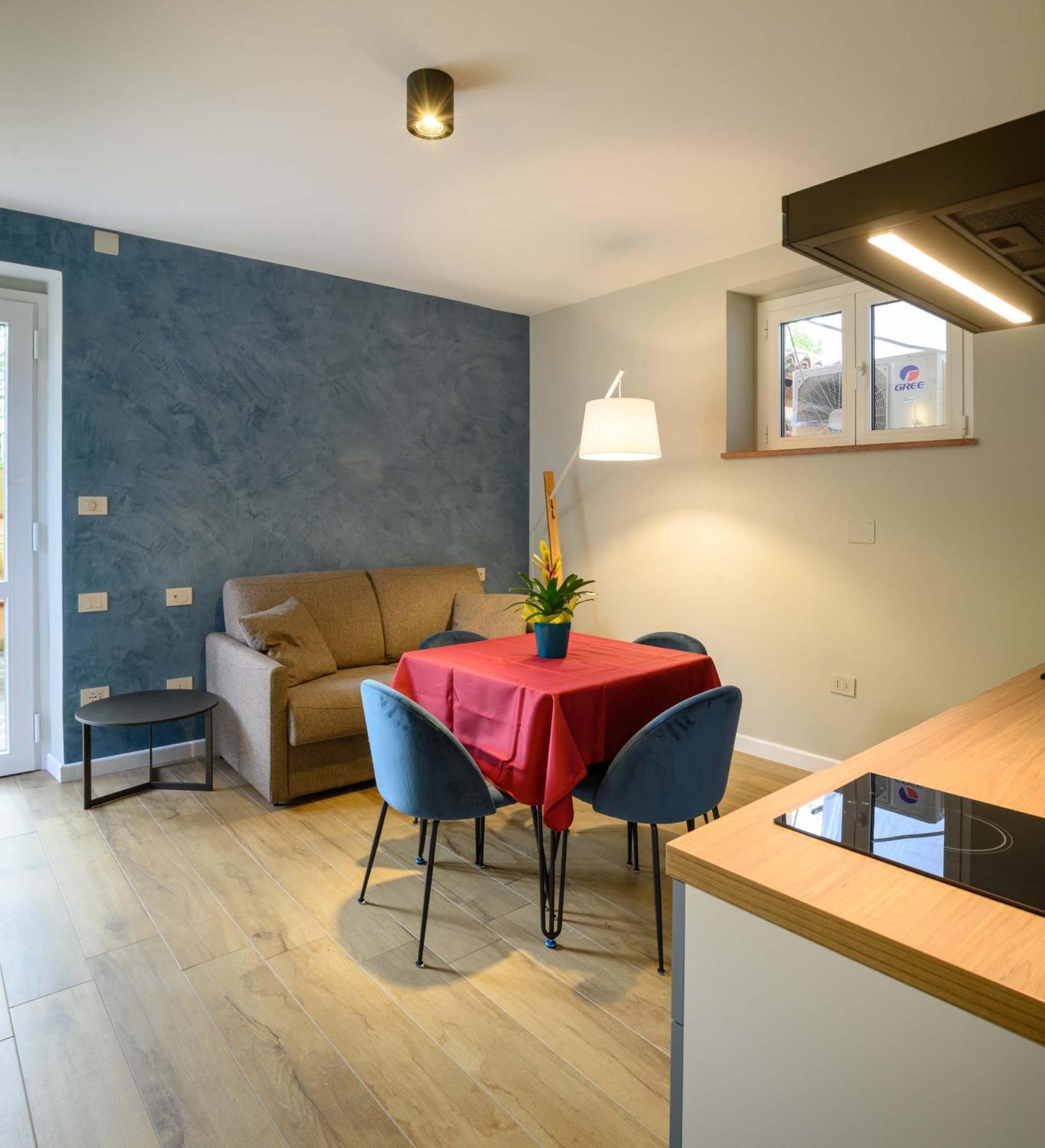 B&B Dimora Morelli Gubbio Bagian luar foto