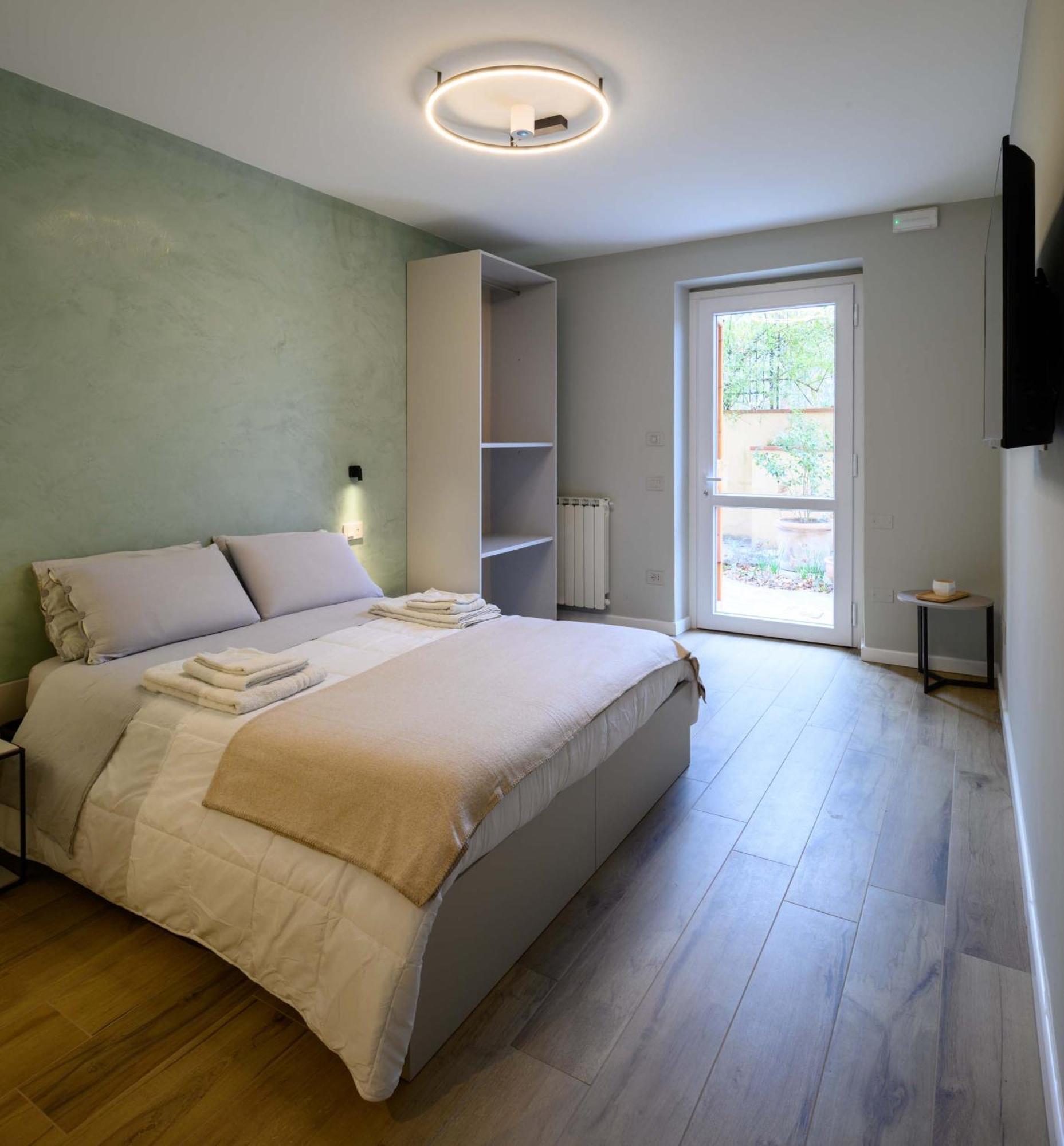 B&B Dimora Morelli Gubbio Bagian luar foto