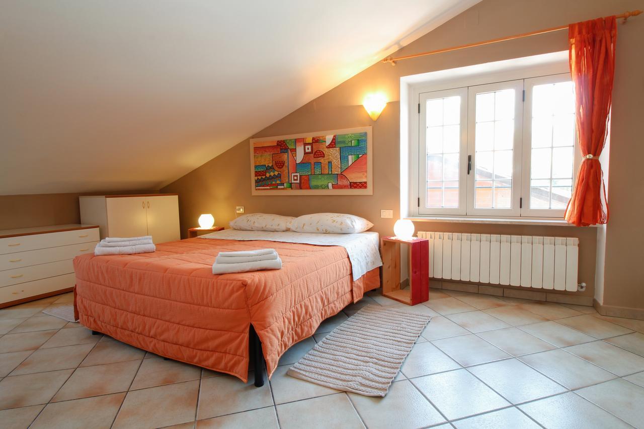 B&B Dimora Morelli Gubbio Bagian luar foto
